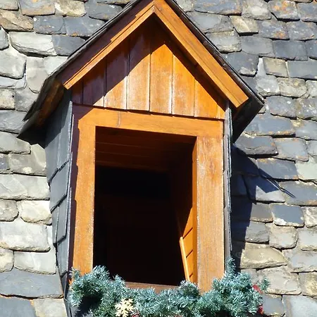 Casa Puig 3* Montcorbau