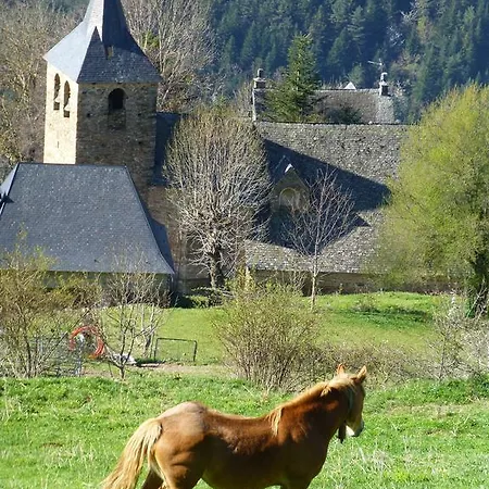 Casa Puig 3* Montcorbau